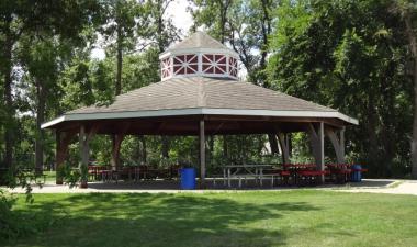 photo of yunker farm pavilion