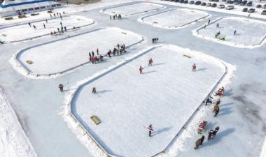 photo of people playing hockey on outdoor rinks