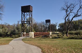 This image shows the bridge at Lindenwood Park.